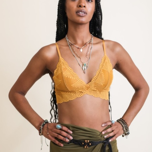 Mustard Yellow Butterfly Scalloped Lace Padded Bralette Bra - Picture 3 of 4